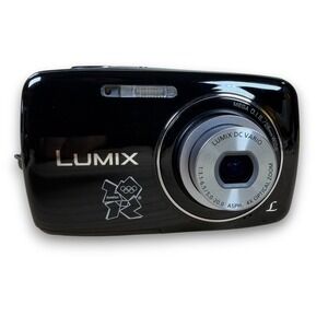 Panasonic Lumix DMC-S3 14.0MP Digital Camera Bundle Black w/ Charger + Battery